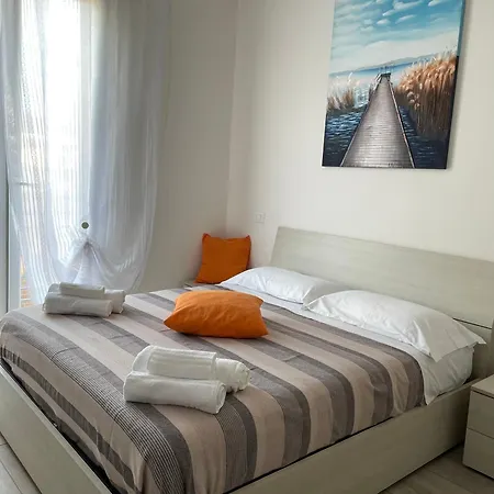 Marconi Apartament *